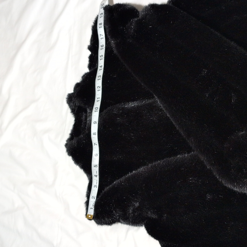 80s Casper Black Faux Fur Short Coat Black Satin Lining Vegan. - Picture 5 of 10
